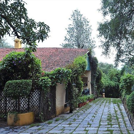 Welcomheritage Connaught House Mount Abu Exterior foto